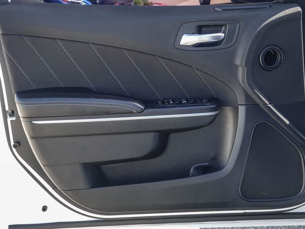 2020 Dodge Charger SXT RWD