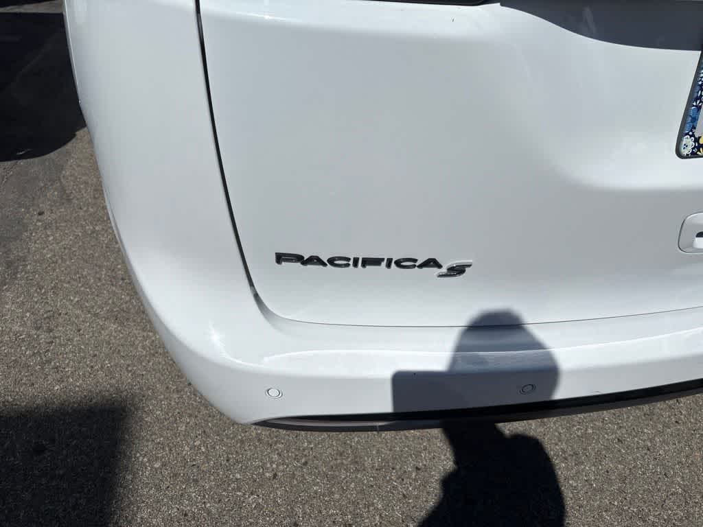 2018 Chrysler Pacifica Touring Plus