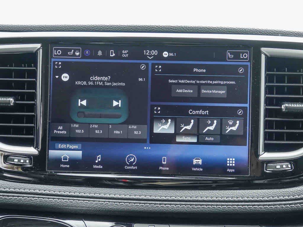 2023 Chrysler Pacifica Touring L