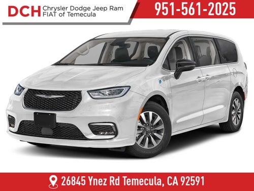 2024 Chrysler Pacifica Premium S Appearance Pkg
