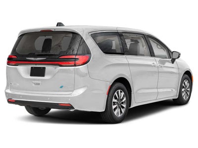 2024 Chrysler Pacifica Premium S Appearance Pkg