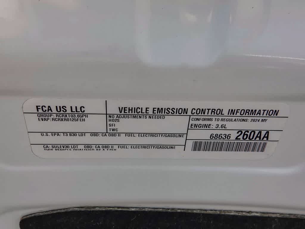 2024 Chrysler Pacifica Premium S Appearance Pkg