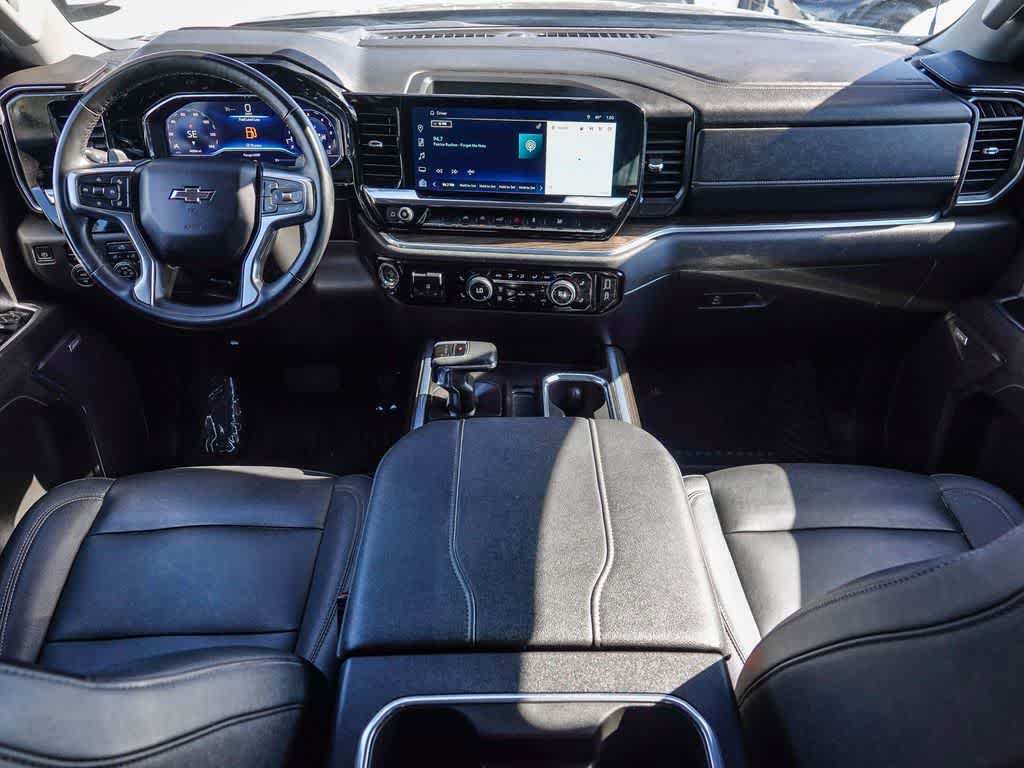 2024 Chevrolet Silverado 1500 4WD Crew Cab Short Bed RST