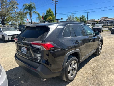 2020 Toyota RAV4 XLE FWD