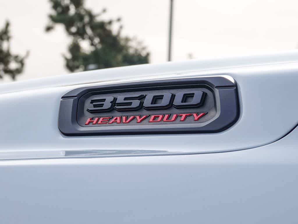 2023 RAM 3500 Big Horn Crew Cab 4x4 6'4' Box