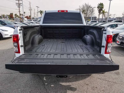 2023 RAM 3500 Big Horn Crew Cab 4x4 6'4' Box