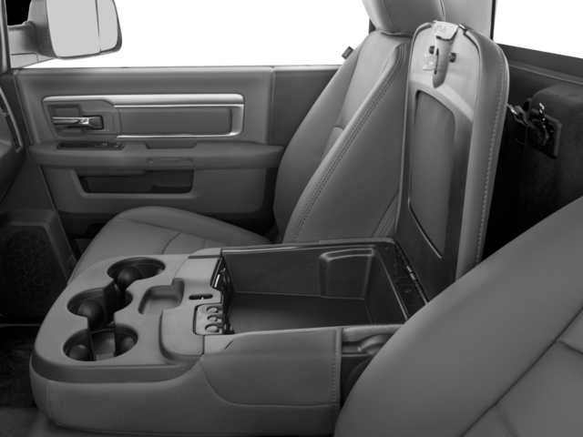 2017 RAM 1500 Express Regular Cab 4x2 6'4' Box