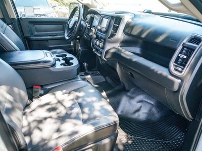 2019 RAM 2500 Tradesman Crew Cab 4x4 6'4' Box