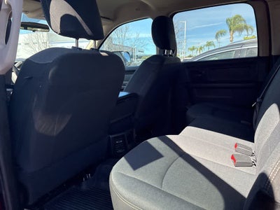 2020 RAM 2500 Tradesman Crew Cab 4x4 6'4' Box