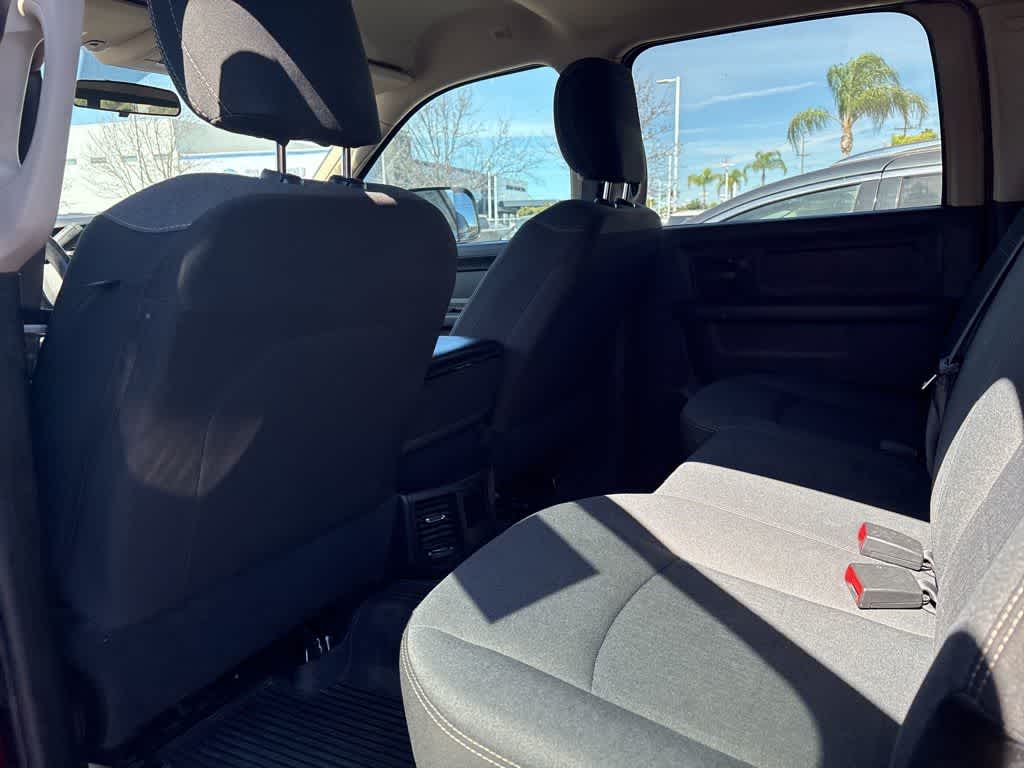 2020 RAM 2500 Tradesman Crew Cab 4x4 6'4' Box