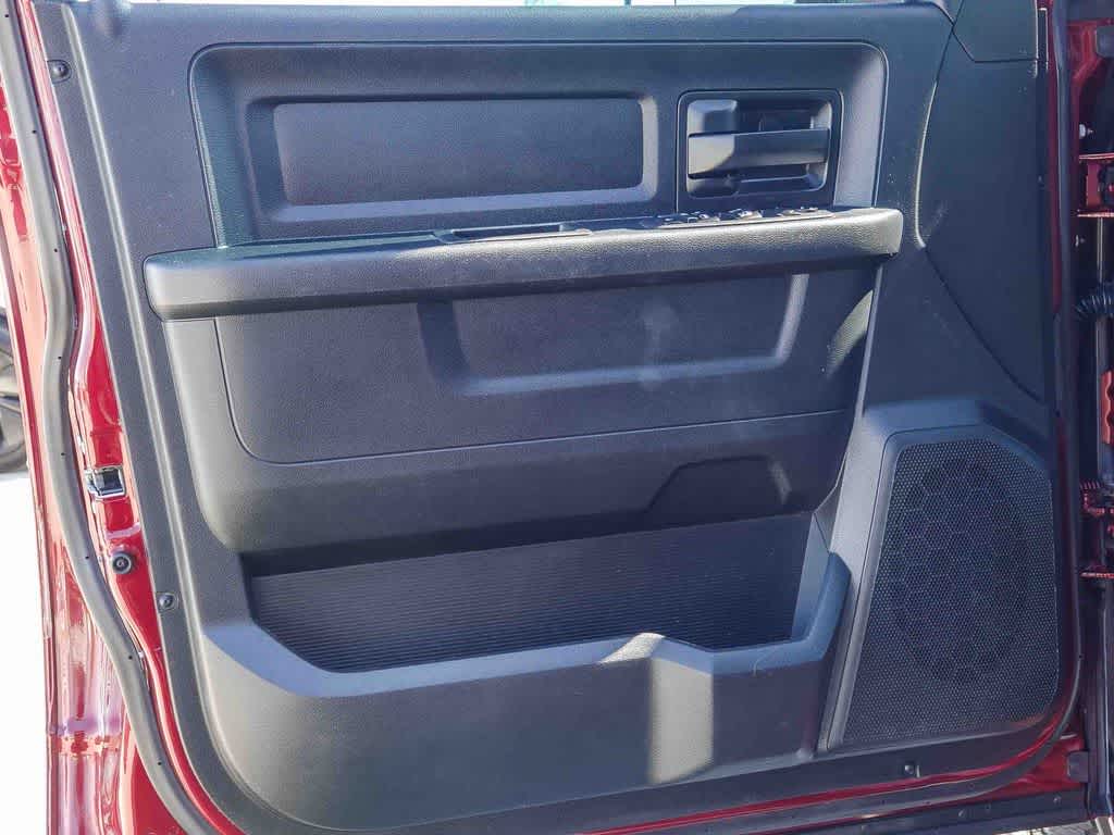 2020 RAM 2500 Tradesman Crew Cab 4x4 6'4' Box