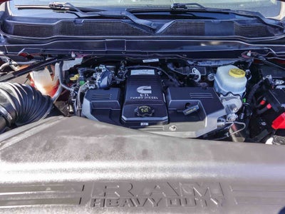 2020 RAM 2500 Tradesman Crew Cab 4x4 6'4' Box