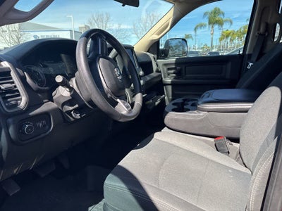 2020 RAM 2500 Tradesman Crew Cab 4x4 6'4' Box