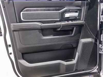 2020 RAM 2500 Big Horn Crew Cab 4x4 6'4' Box