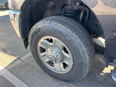 2022 RAM 2500 Big Horn Crew Cab 4x4 6'4' Box