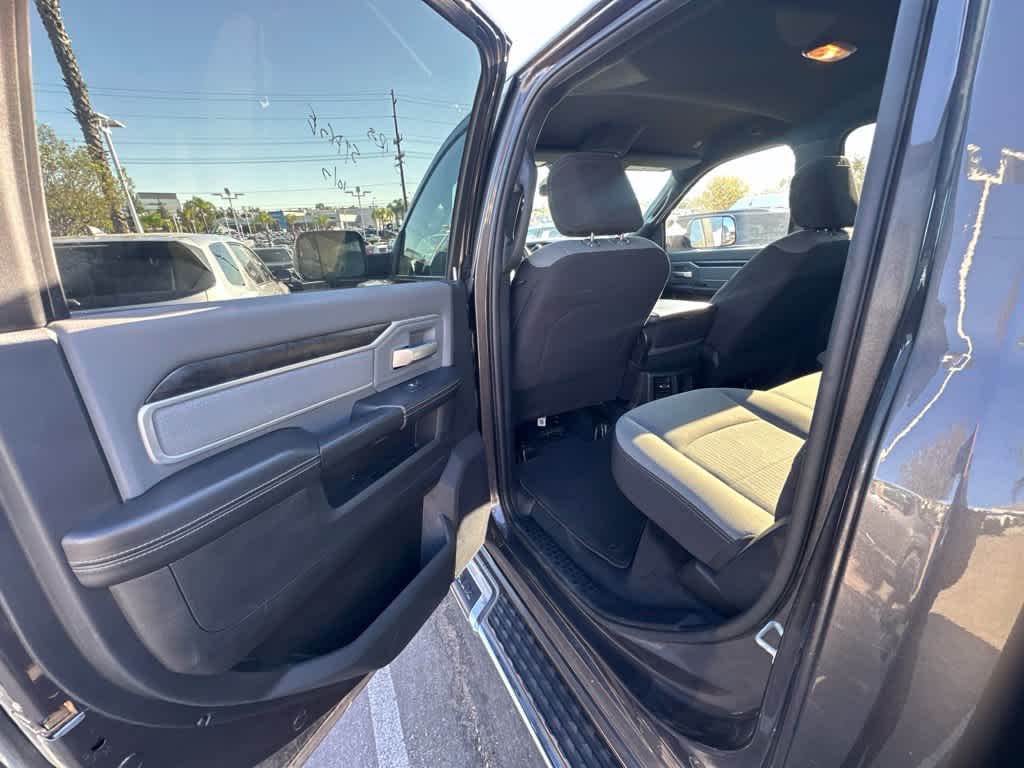 2022 RAM 2500 Big Horn Crew Cab 4x4 6'4' Box