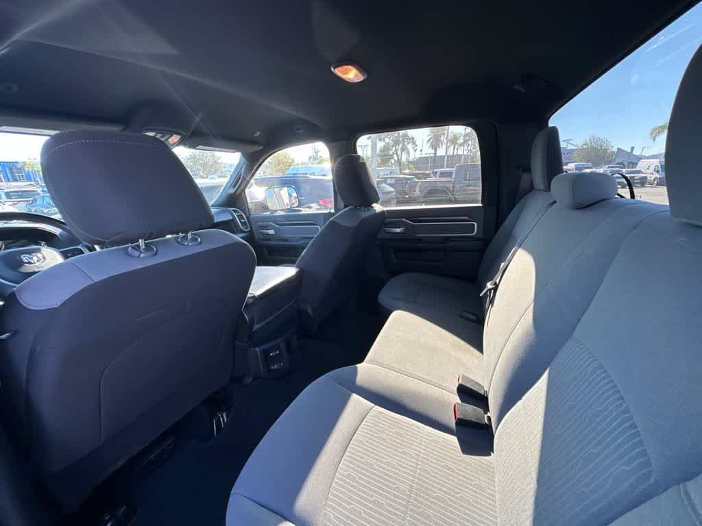 2022 RAM 2500 Big Horn Crew Cab 4x4 6'4' Box