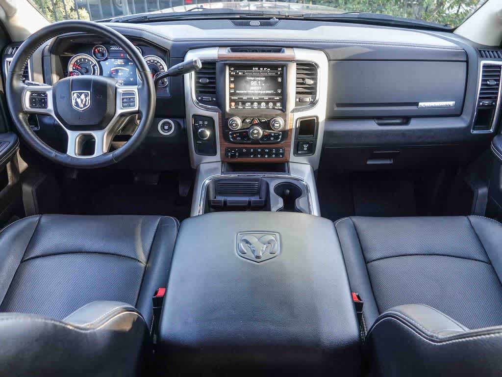 2017 RAM 2500 Laramie Crew Cab 4x4 6'4' Box