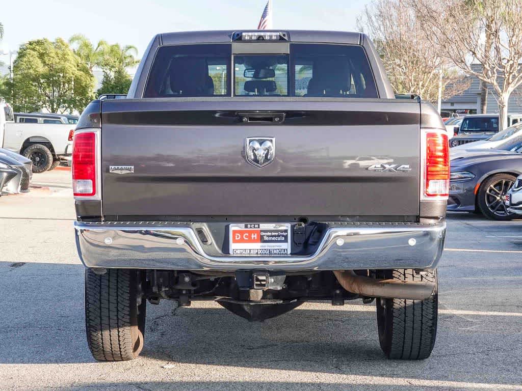 2017 RAM 2500 Laramie Crew Cab 4x4 6'4' Box