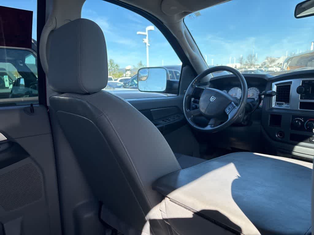 2008 Dodge Ram 2500 SXT/SLT