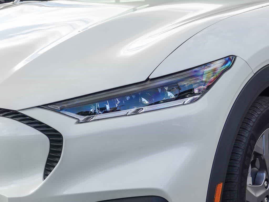 2022 Ford Mustang Mach-E Select