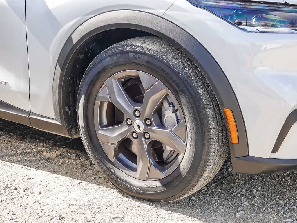 2022 Ford Mustang Mach-E Select