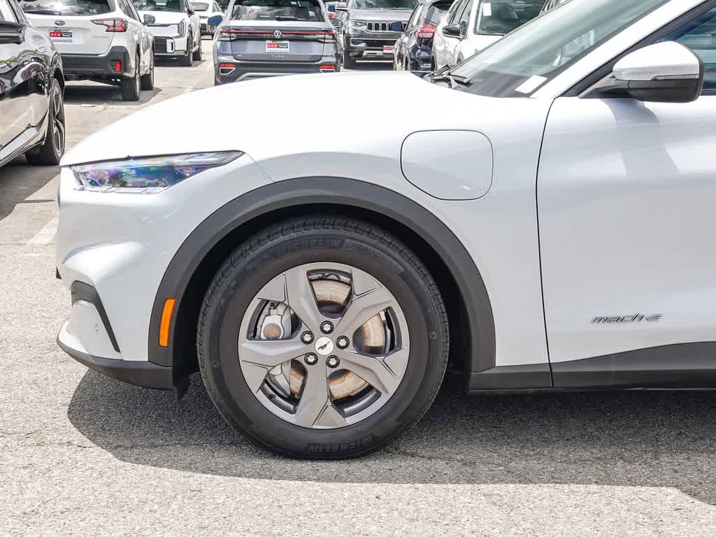 2022 Ford Mustang Mach-E Select