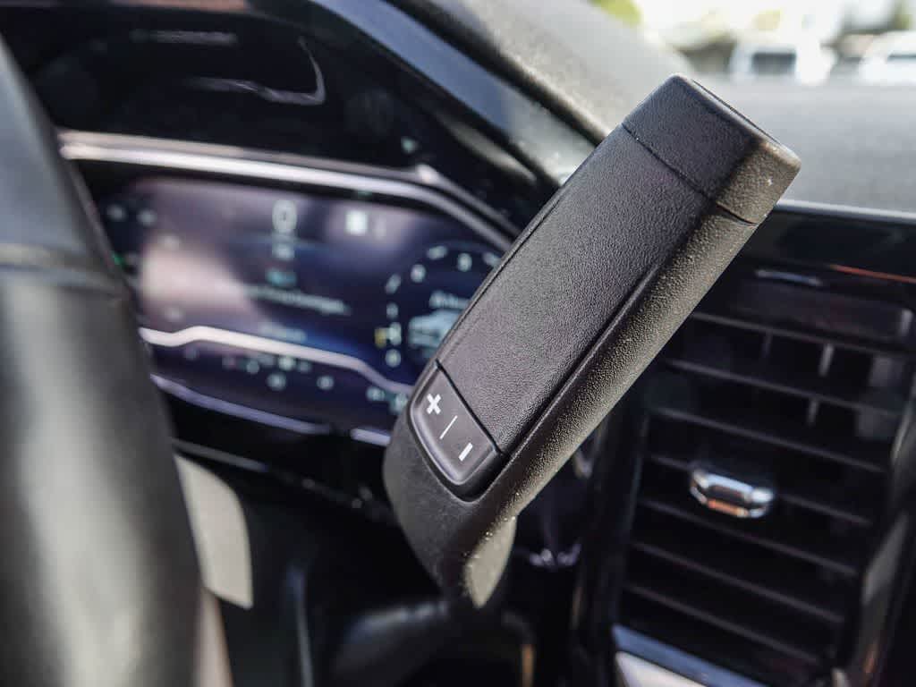 2023 Chevrolet Silverado 1500 2WD Crew Cab Standard Bed LT