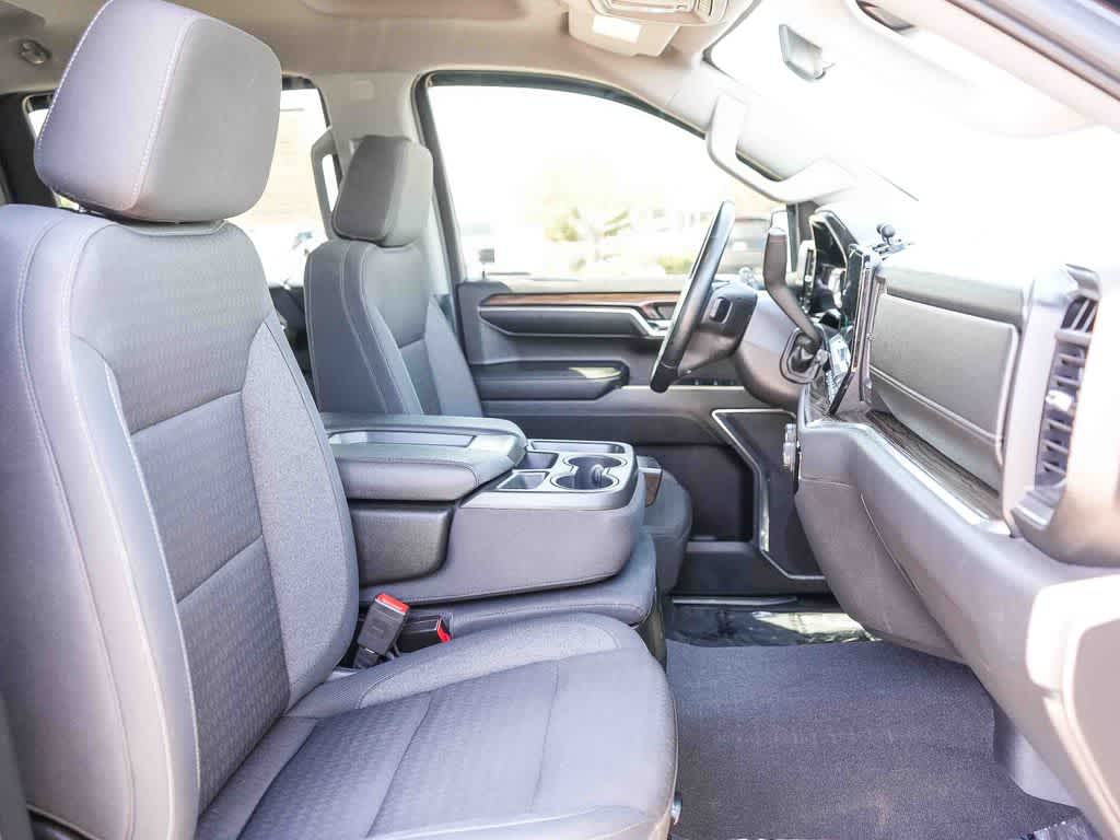 2023 Chevrolet Silverado 1500 4WD Crew Cab Short Bed RST