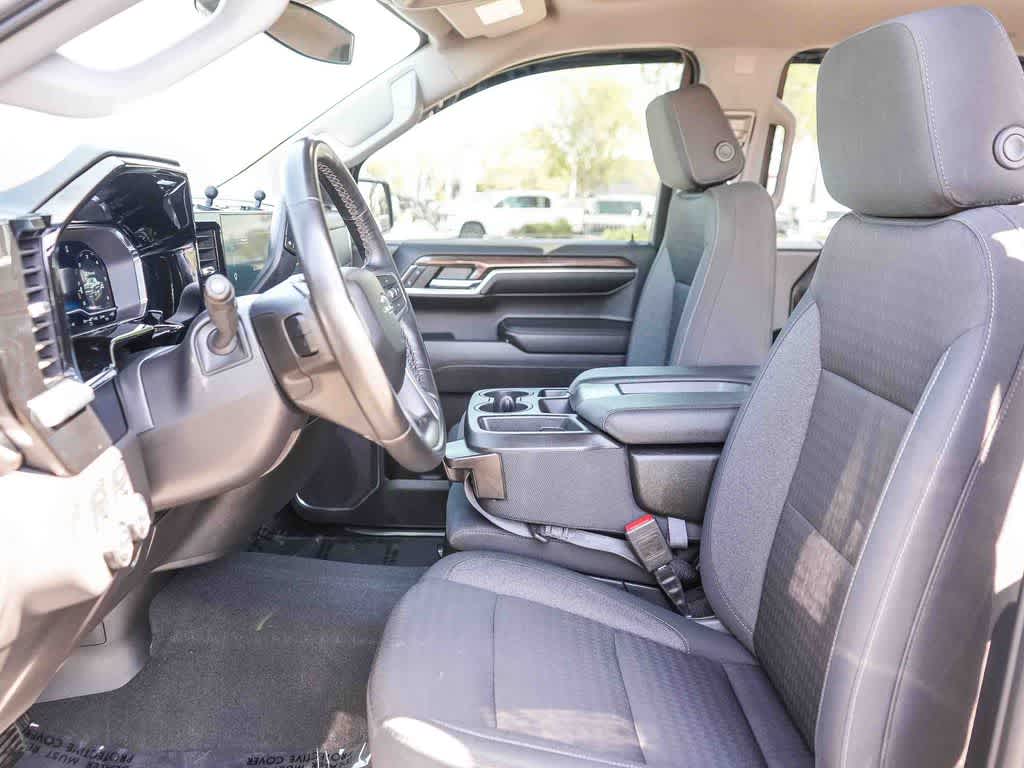2023 Chevrolet Silverado 1500 4WD Crew Cab Short Bed RST