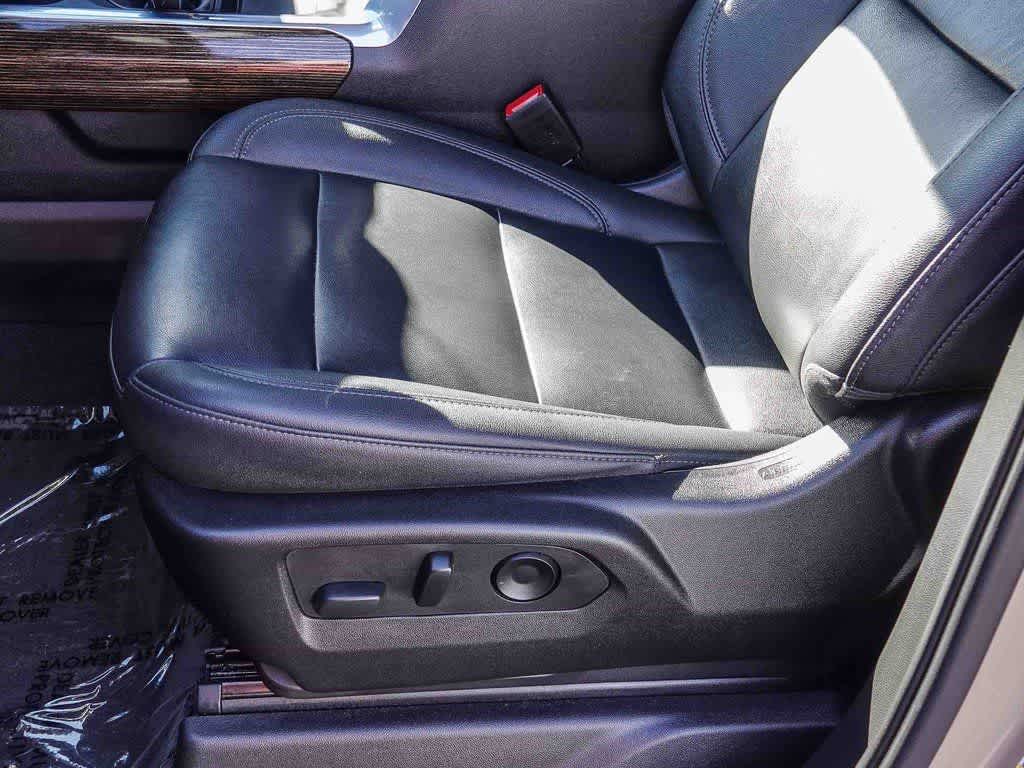 2022 GMC Sierra 1500 2WD Crew Cab Short Box Elevation