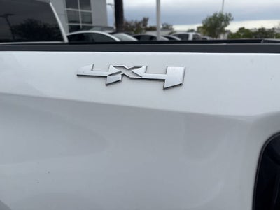 2023 GMC Sierra 1500 4WD Crew Cab Standard Box Pro