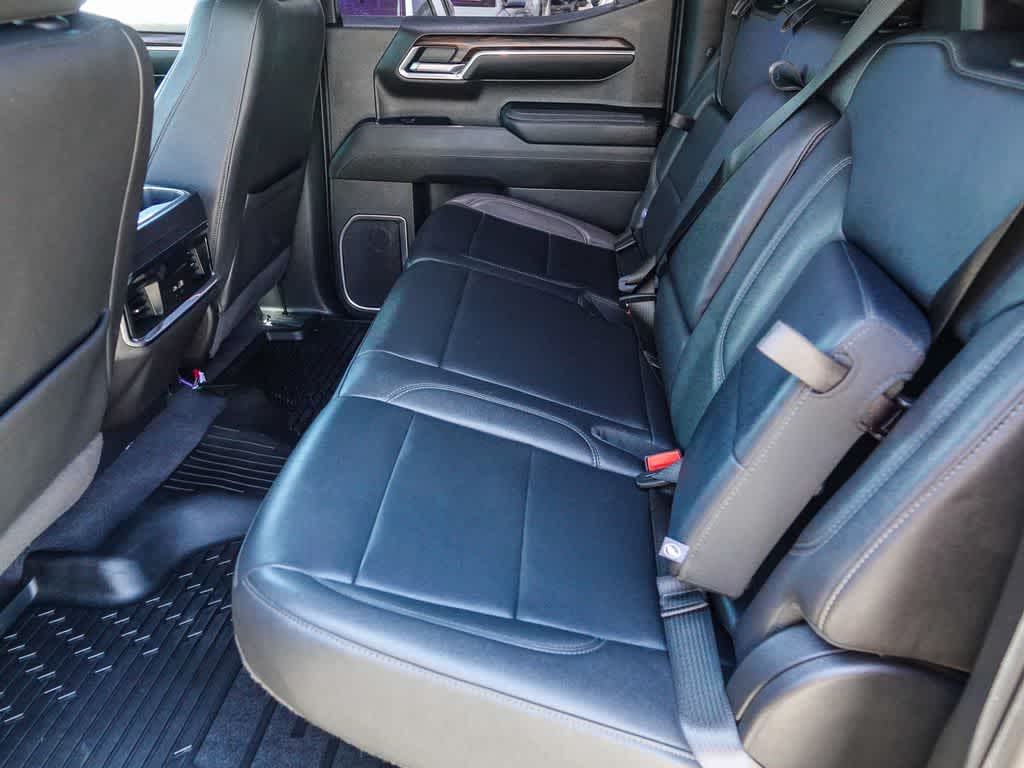 2024 GMC Sierra 1500 4WD Crew Cab Short Box SLT