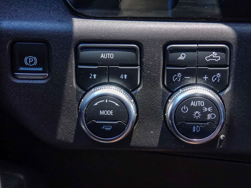 2024 GMC Sierra 1500 4WD Crew Cab Short Box SLT