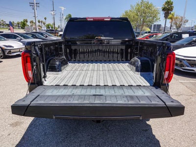 2024 GMC Sierra 1500 4WD Crew Cab Short Box SLT