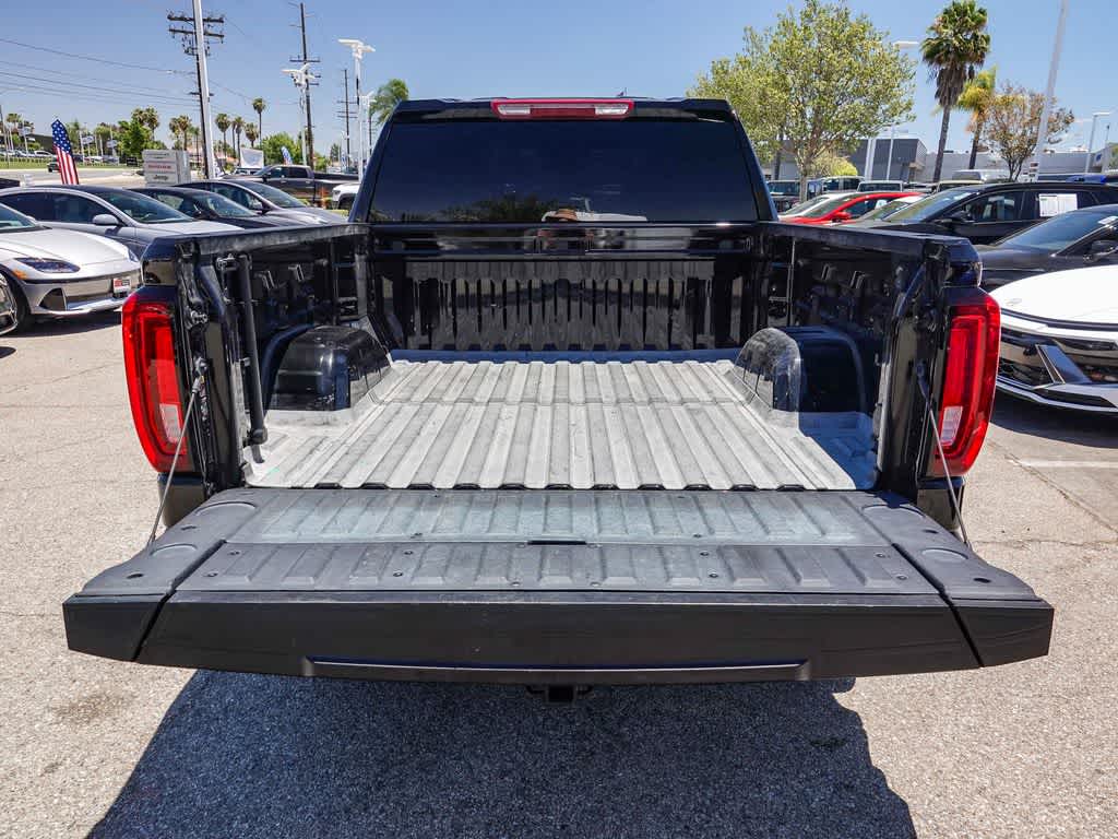 2024 GMC Sierra 1500 4WD Crew Cab Short Box SLT