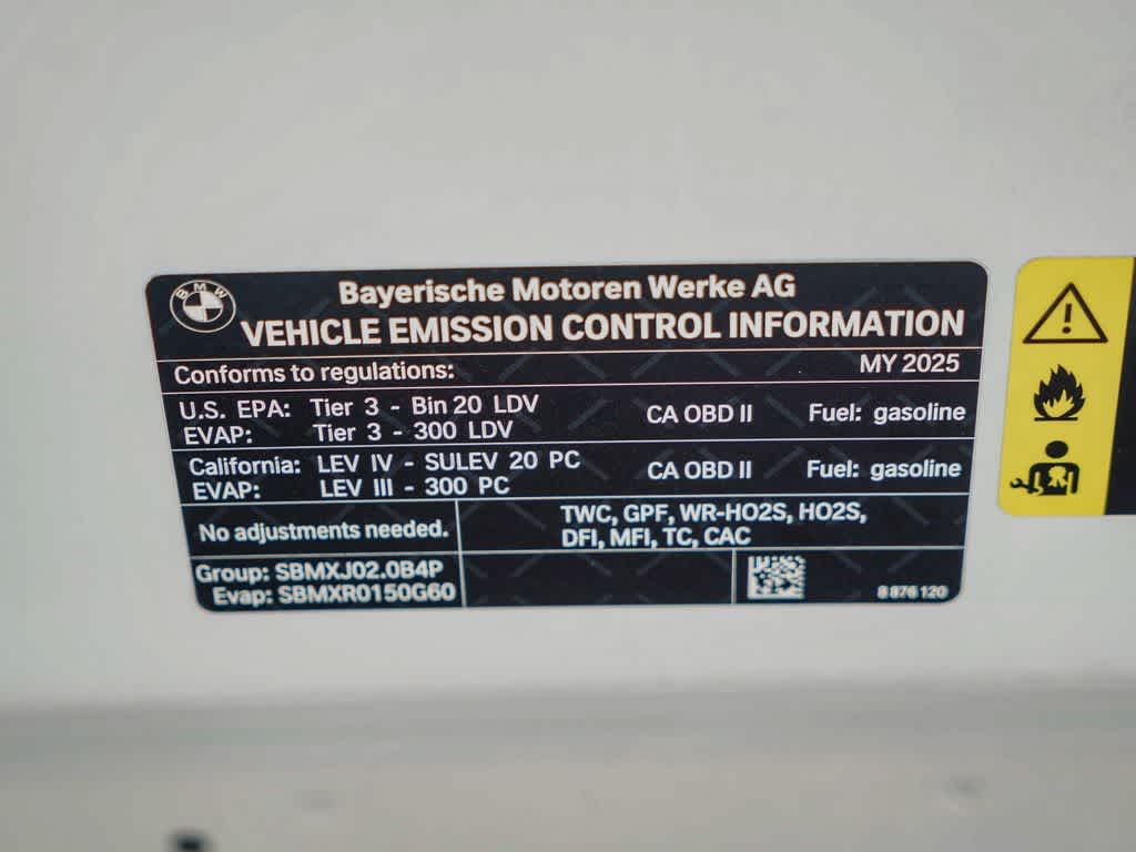 2025 BMW 330i 330i