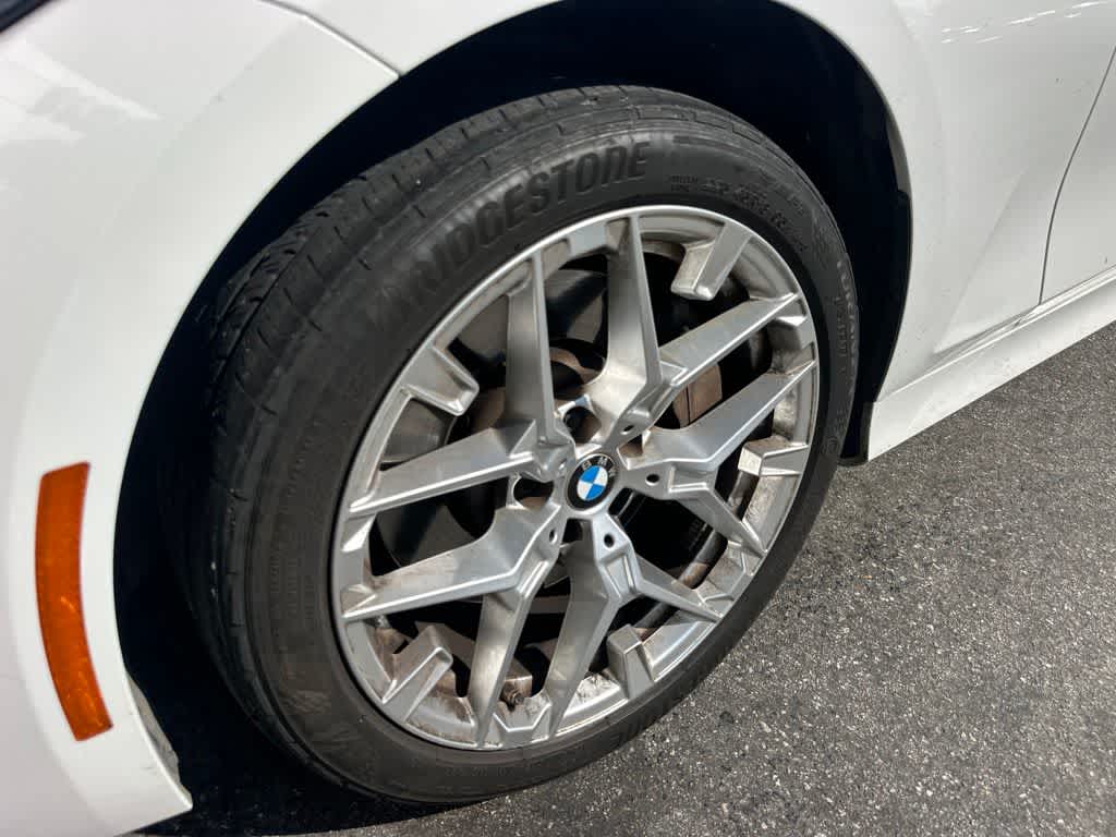 2025 BMW 330i 330i