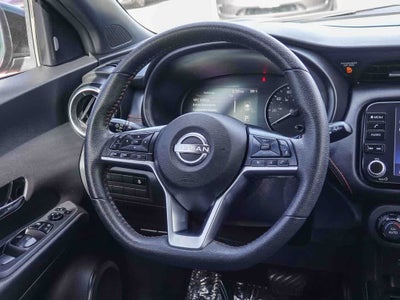2023 Nissan Kicks SR Xtronic CVT