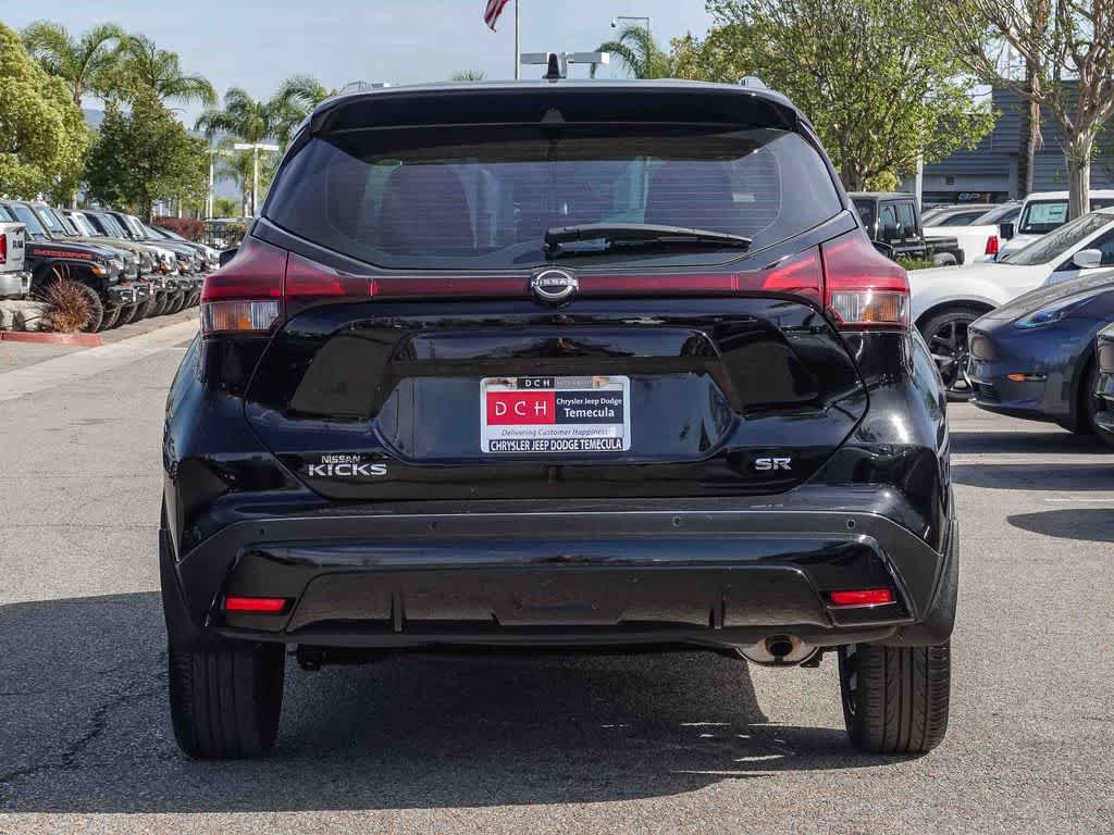 2023 Nissan Kicks SR Xtronic CVT