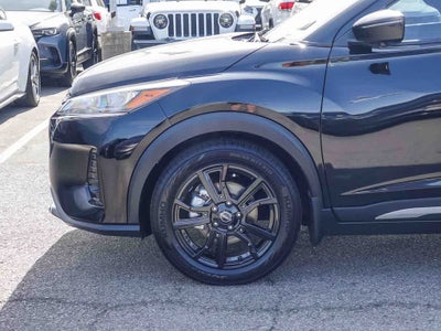 2023 Nissan Kicks SR Xtronic CVT