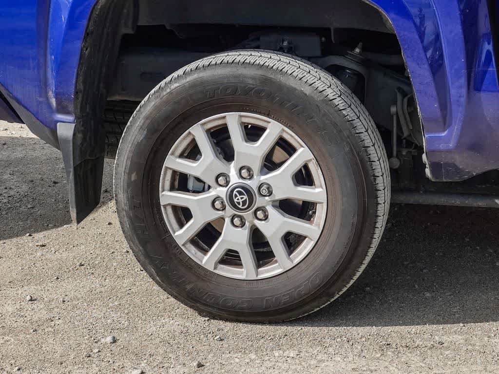 2025 Toyota Tacoma SR5