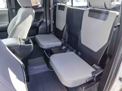 2023 Toyota Tacoma SR V6