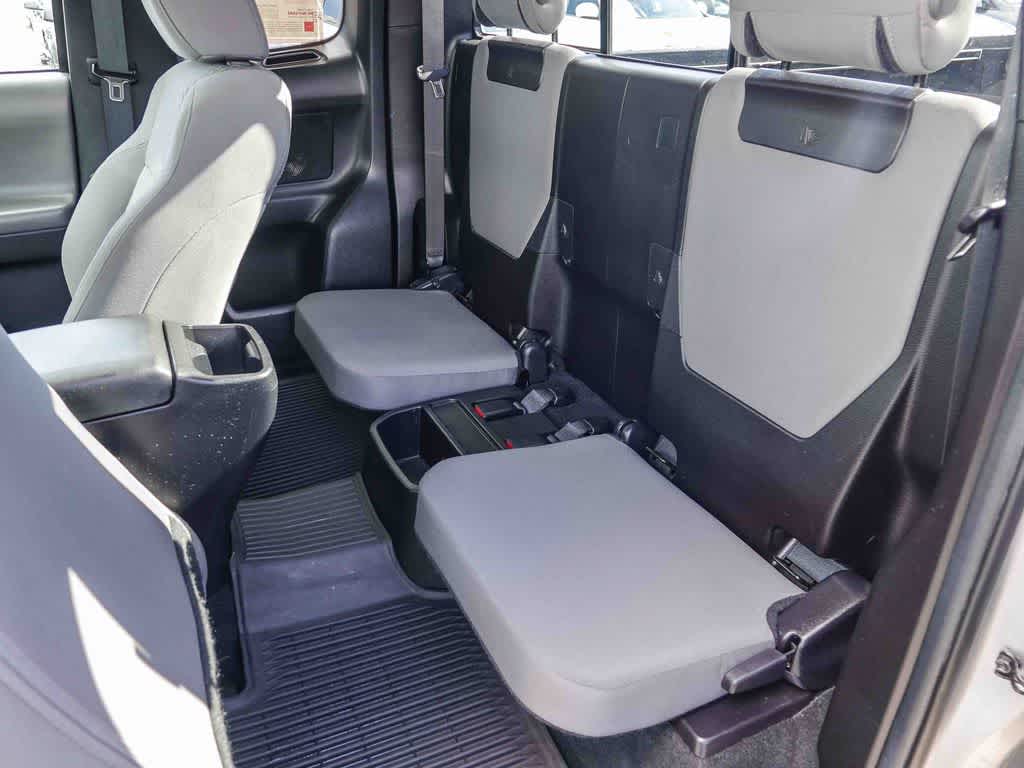 2023 Toyota Tacoma SR V6