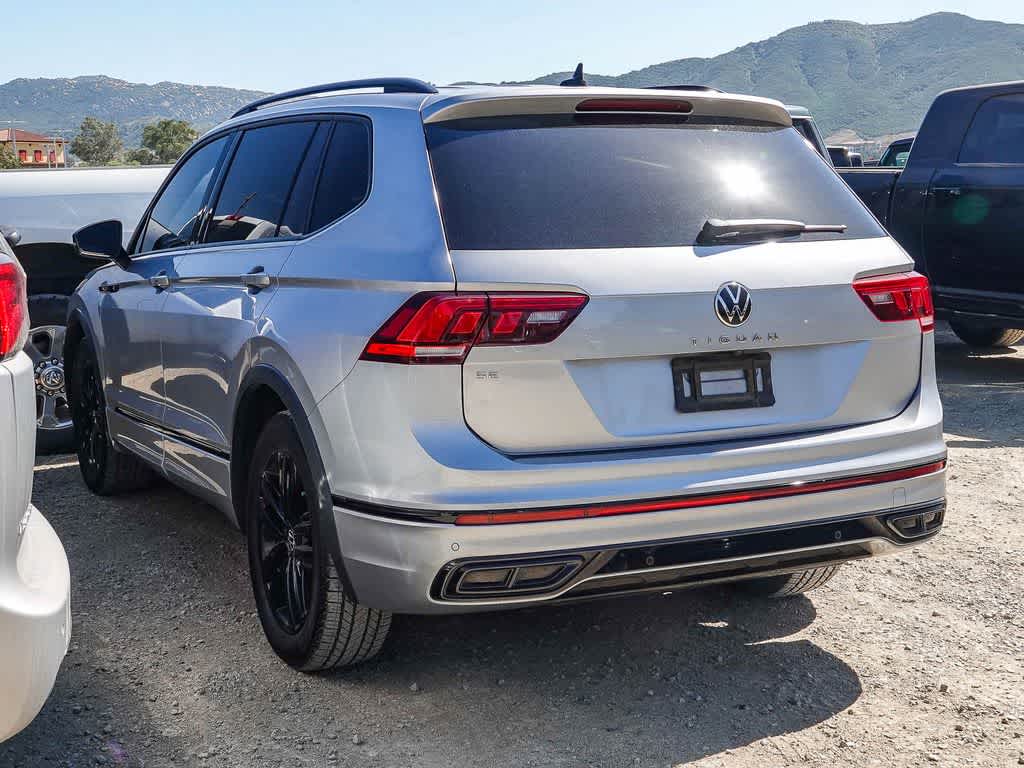 2022 Volkswagen Tiguan SE R-Line Black