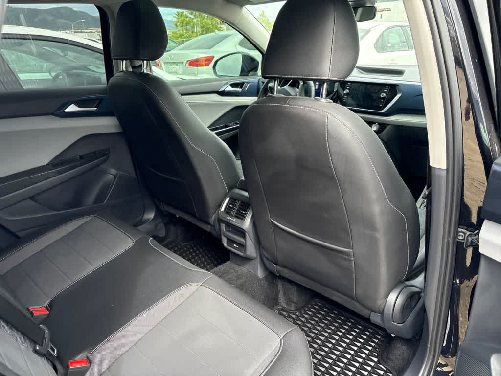 2024 Volkswagen Taos 1.5T SE