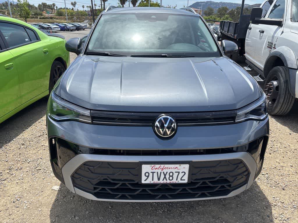 2025 Volkswagen Taos SE