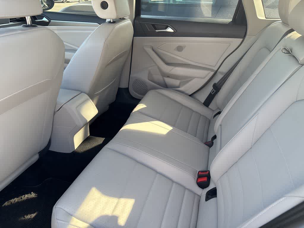 2022 Volkswagen Jetta 1.5T SE