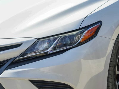 2019 Toyota Camry SE