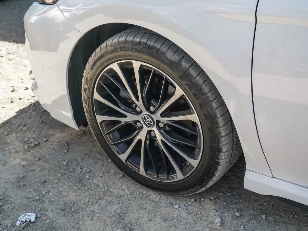 2019 Toyota Camry SE